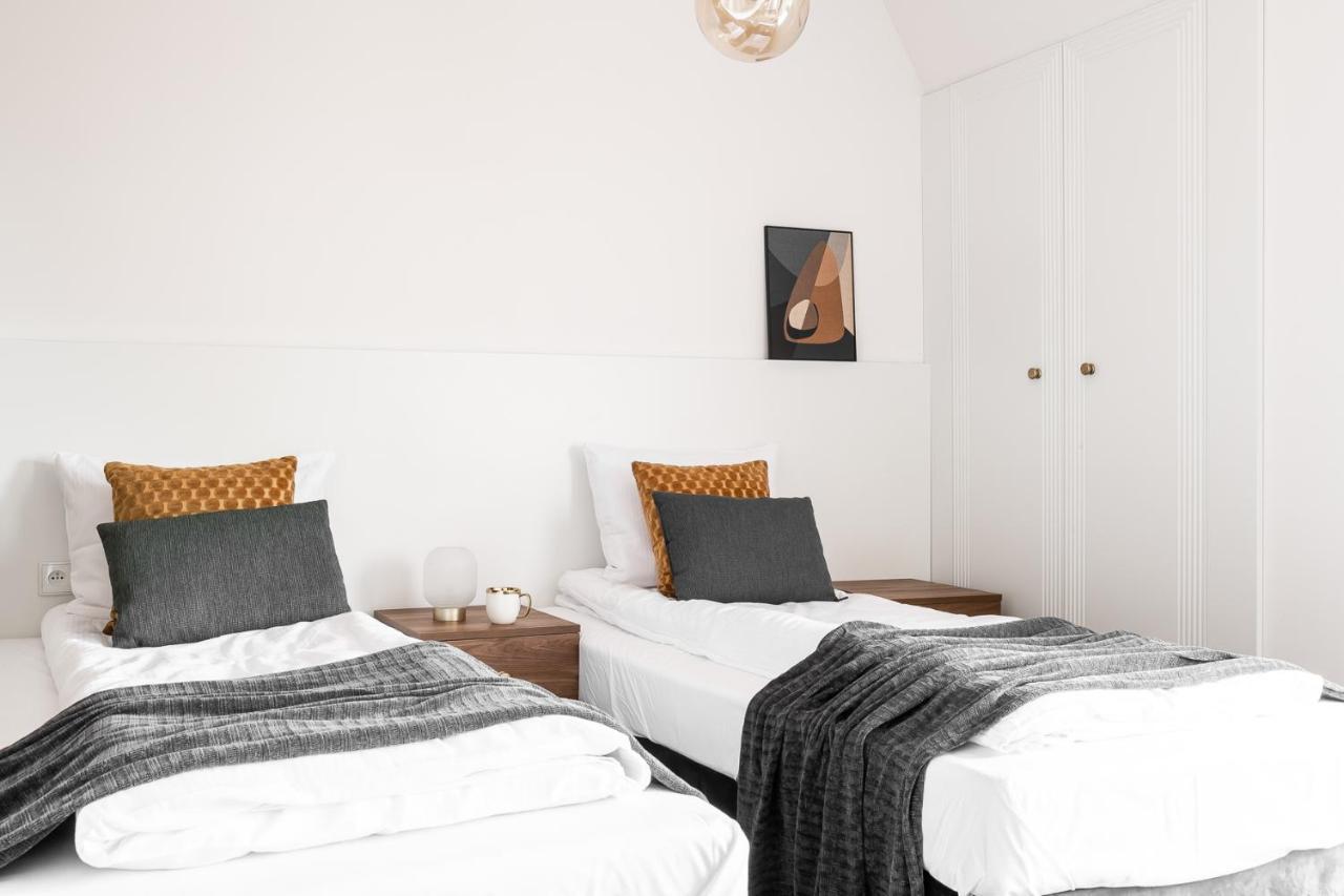 Oberza Pod Roza Restauracja, Sauny, Jacuzzi Bed & Breakfast โนวือตาร์ก ภายนอก รูปภาพ